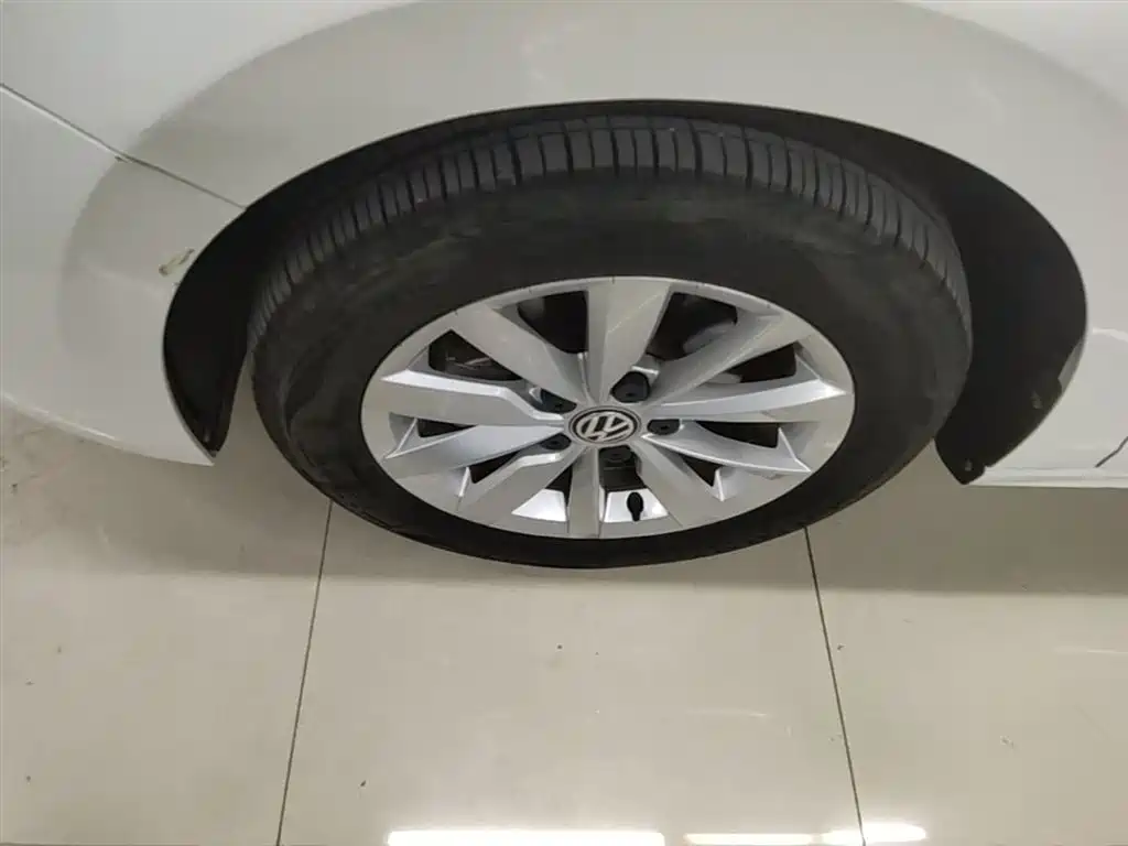 Volkswagen Bora 2019 Facelift 1.5L Automatic Comfort China VI фото 23