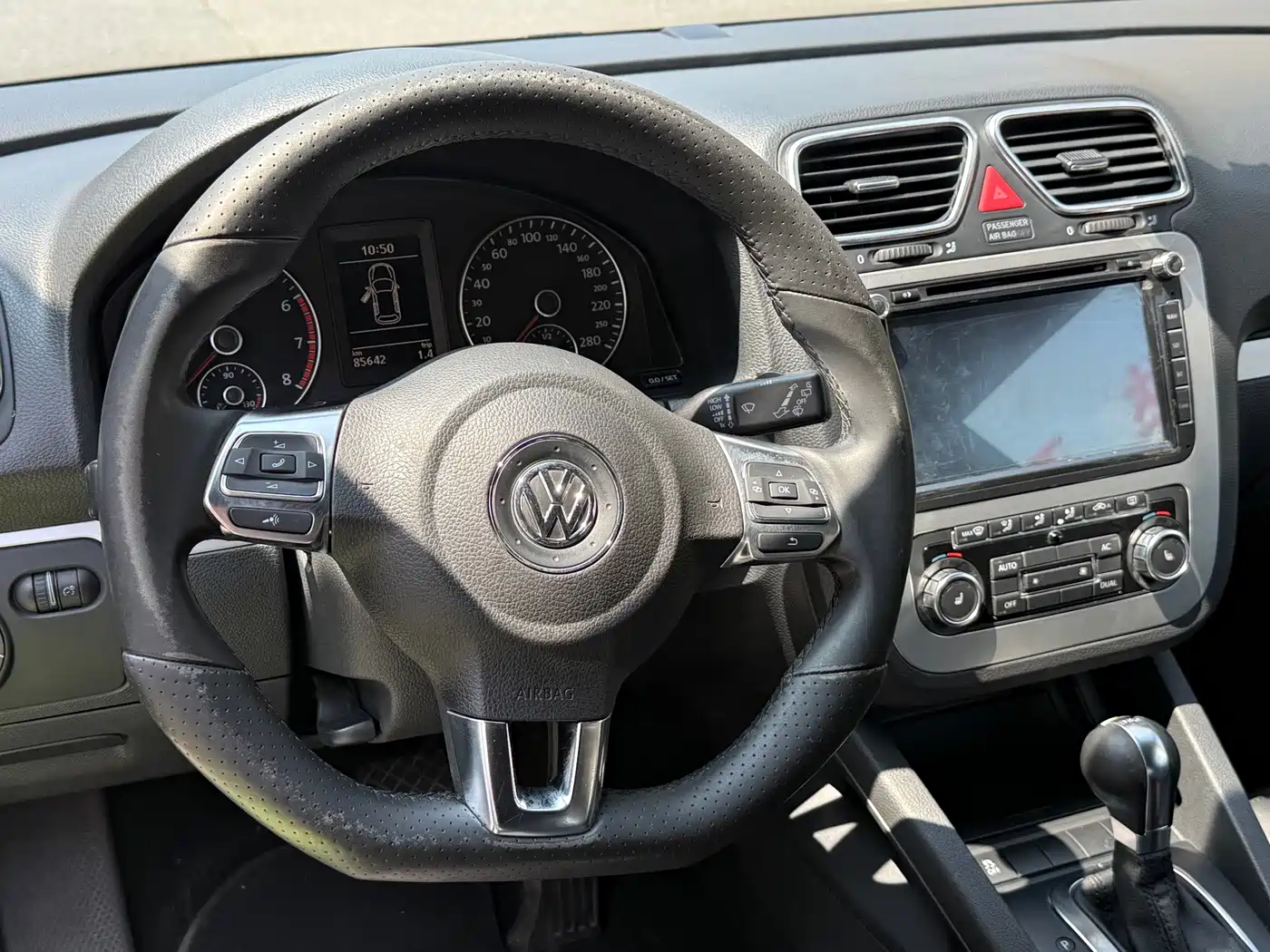 Volkswagen Scirocco 2010 2009 1.4TSI Luxury Edition