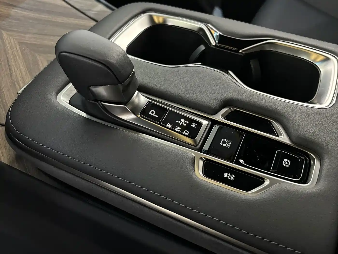 Lexus LM 2025 2023 500h 6-Seater Prestige Edition