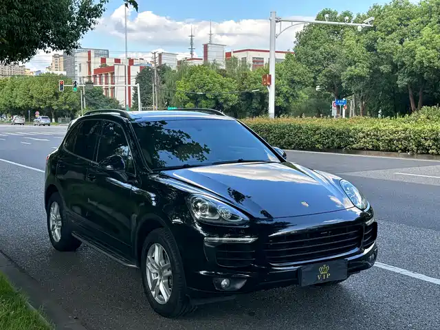 Porsche Cayenne 2016 Cayenne 3.0T — фото 3