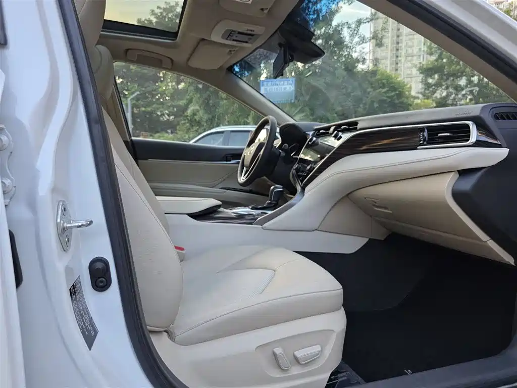 Toyota Camry 2019 Facelift 2.5G Luxury Edition фото 11