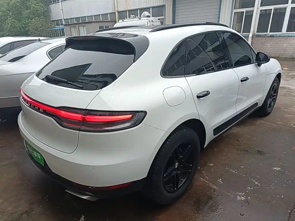Porsche Macan 2018 Macan 2.0T фото 7