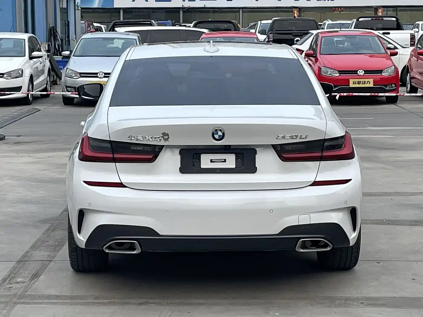 BMW 3-SERIES
