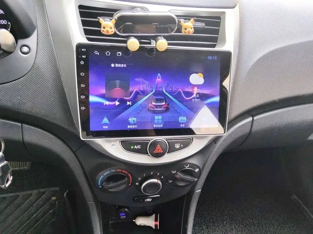 Hyundai Reina 2016 2014 Model 1.4L Automatic GLX