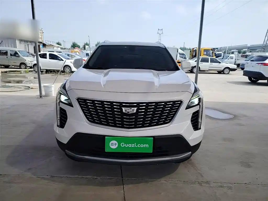 Cadillac XT4 2018 Model 28T 2WD Luxury фото 3