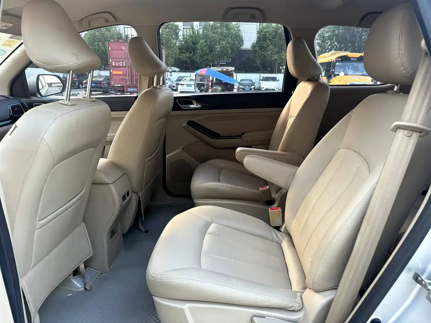 Baojun 730 2015 2014 1.5L Manual Comfort 7-seater