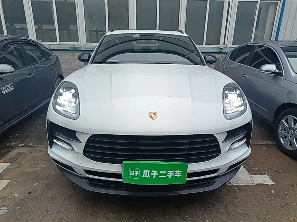 Porsche Macan 2018 Macan 2.0T фото 3