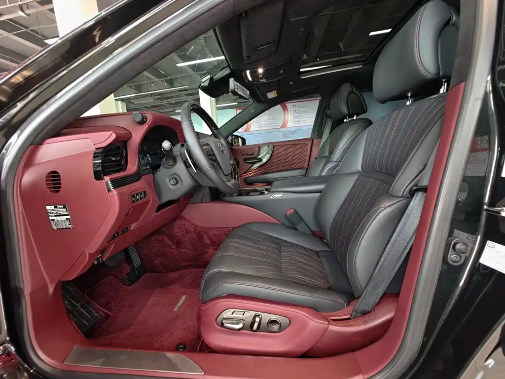 Lexus LS, миниатюра 20