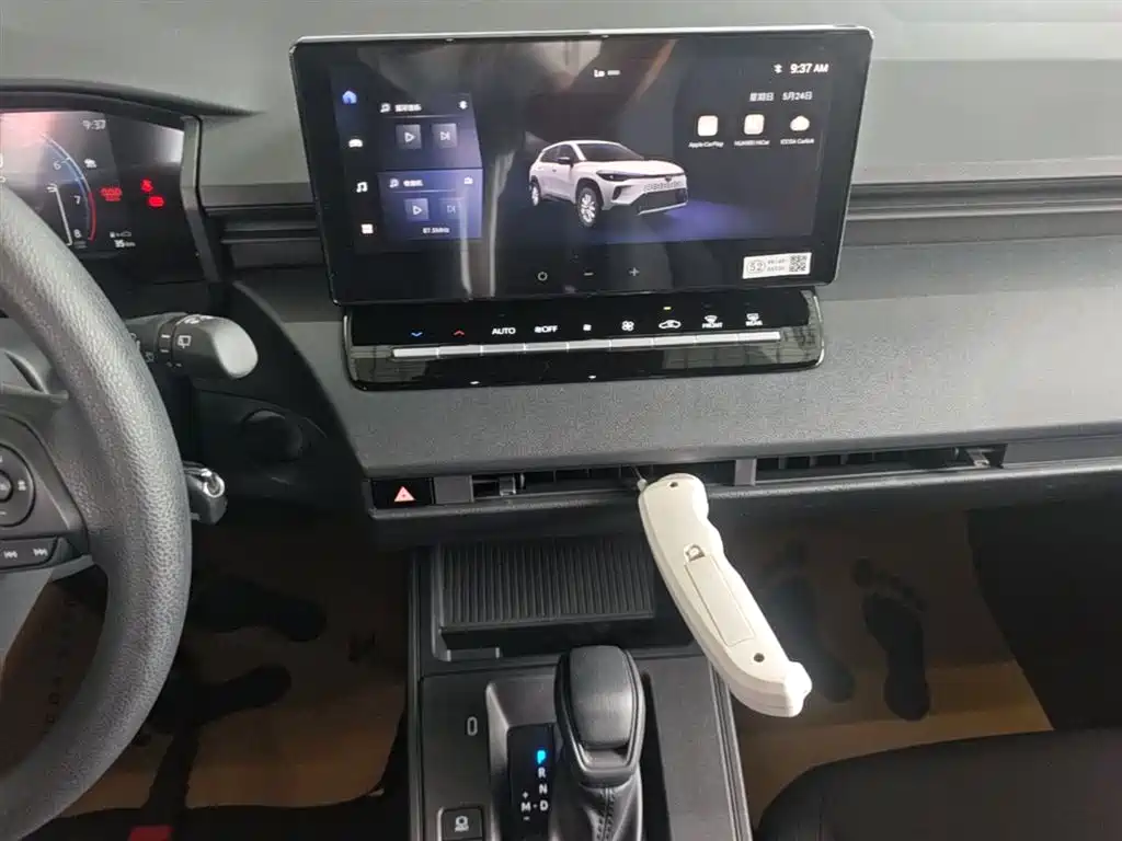 Toyota Corolla Cross 2025 2.0L Pioneer Edition фото 13