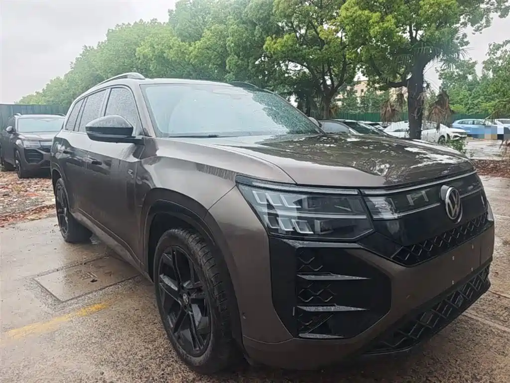 Volkswagen Teramont 2025 Teramont Pro 450TSI 4WD Summit Edition фото 7