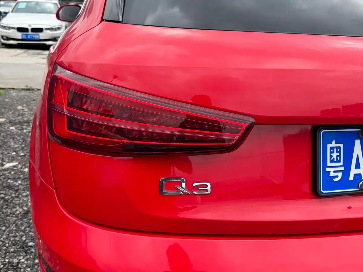 Audi Q3 2016 35 TFSI Fashion фото 18