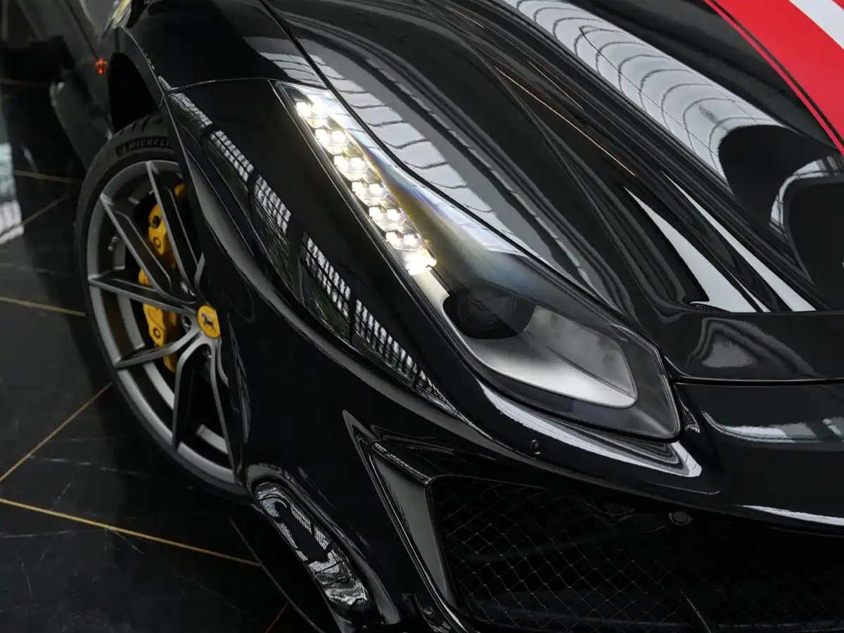 Ferrari 488 2019 2018 488 Pista