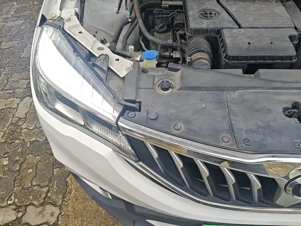 Zhonghua V3 2019 2020 1.6L Manual Classic Edition