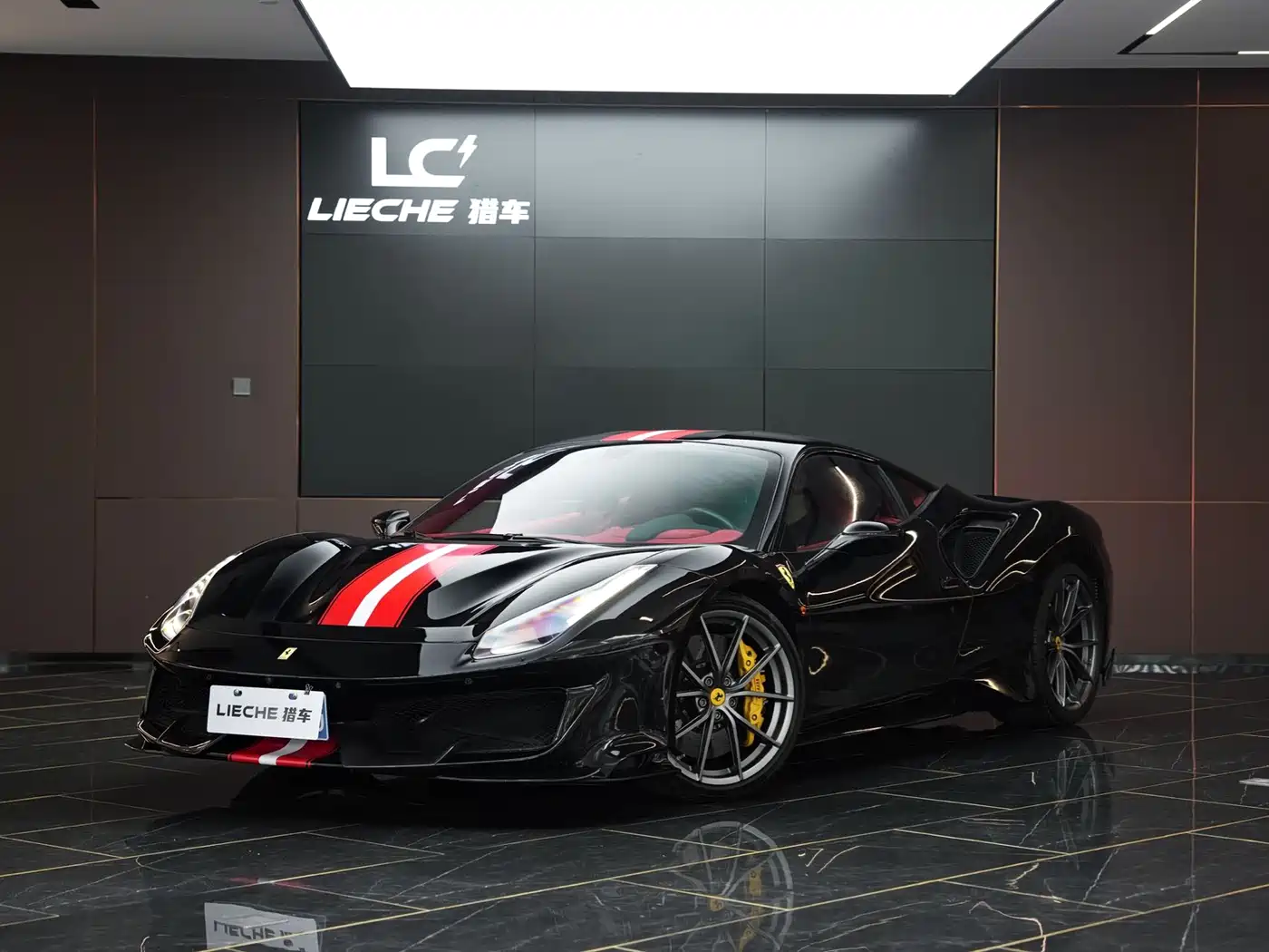 Ferrari 488 2019 2018 488 Pista