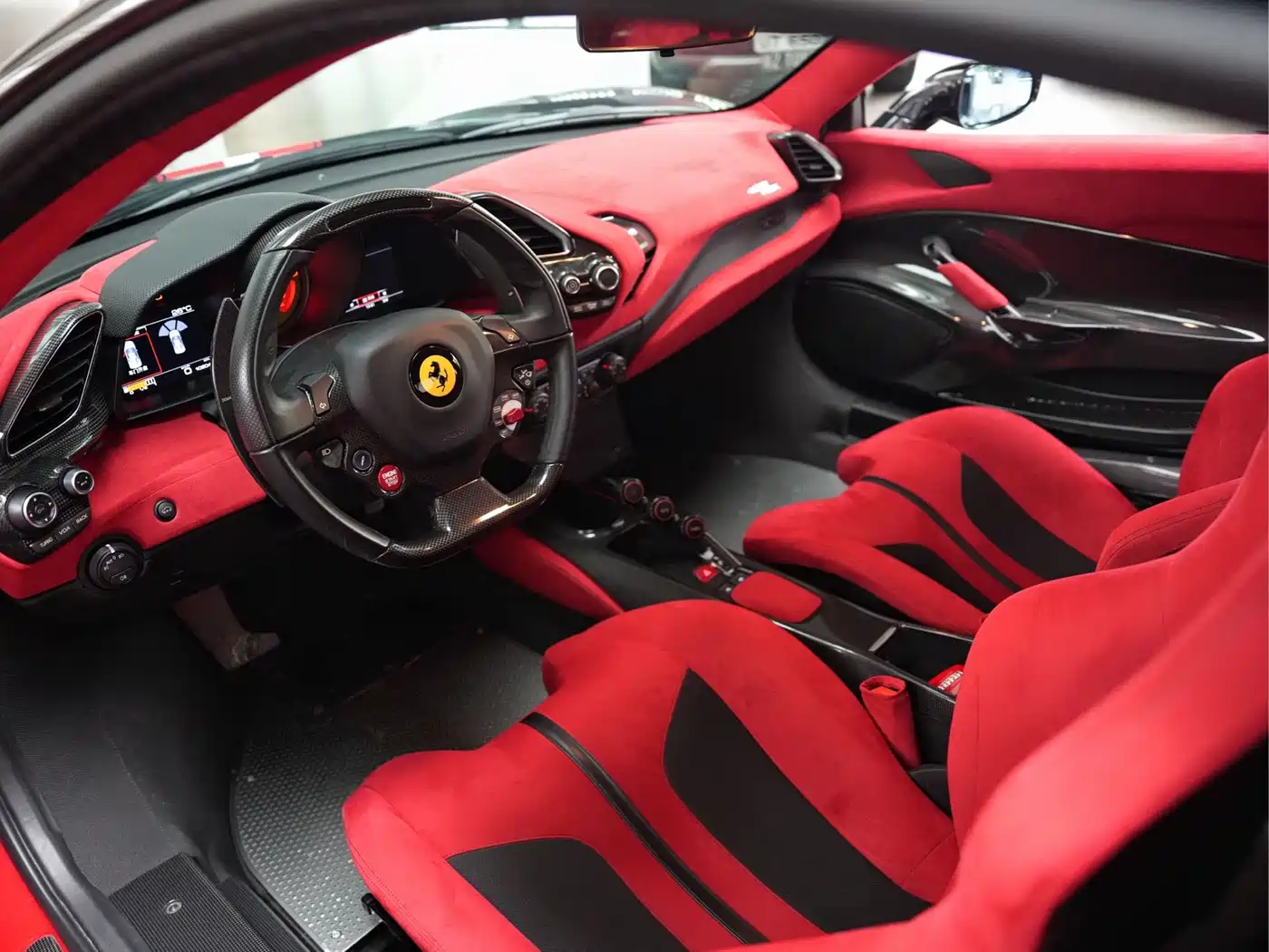 Ferrari 488 2019 2018 488 Pista