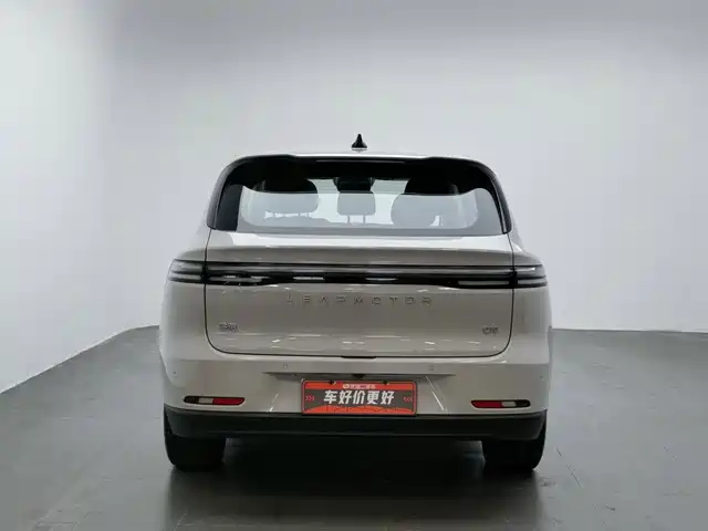 Leapmotor C10 2024 530 Smart Edition — фото 4
