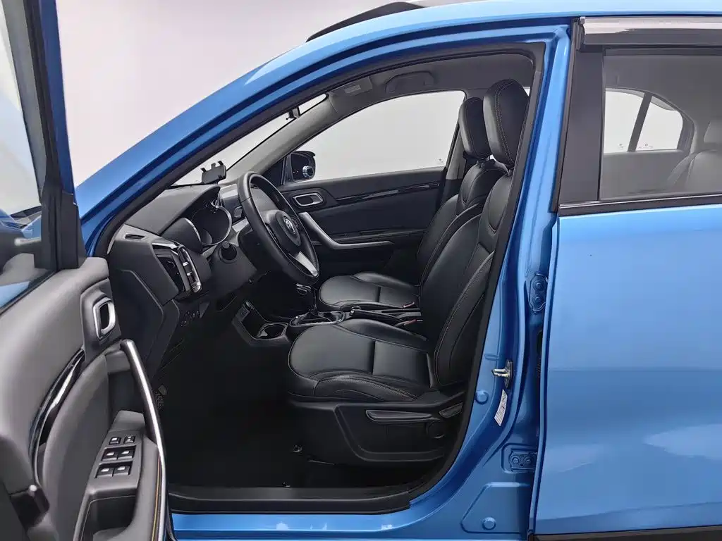 Dongfeng Aeolus Dongfeng Fengshen AX4 2017 2017 1.6L DCT Trendy