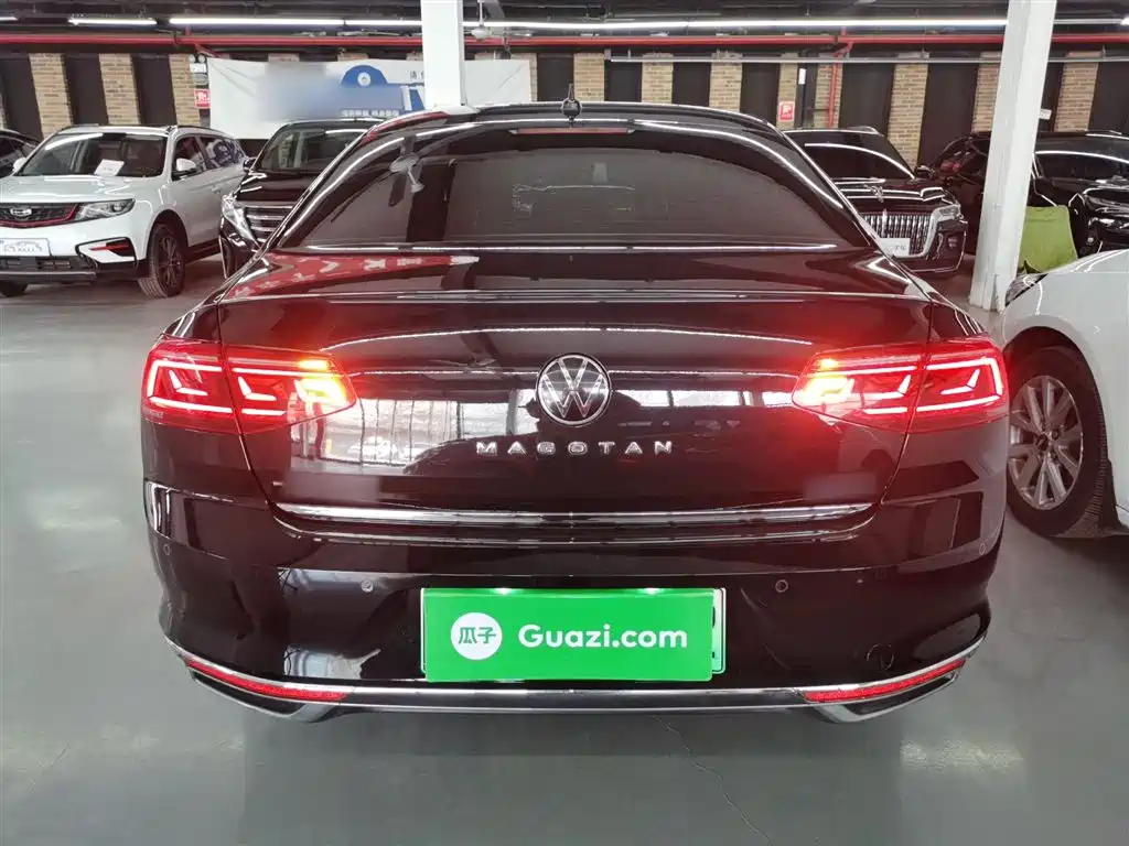 Volkswagen Magotan GTE Plug-in Hybrid 2022 GTE Luxury фото 22