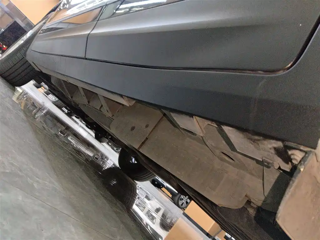 Cadillac XT5 2023 2.0T 2WD Fashion Edition фото 22