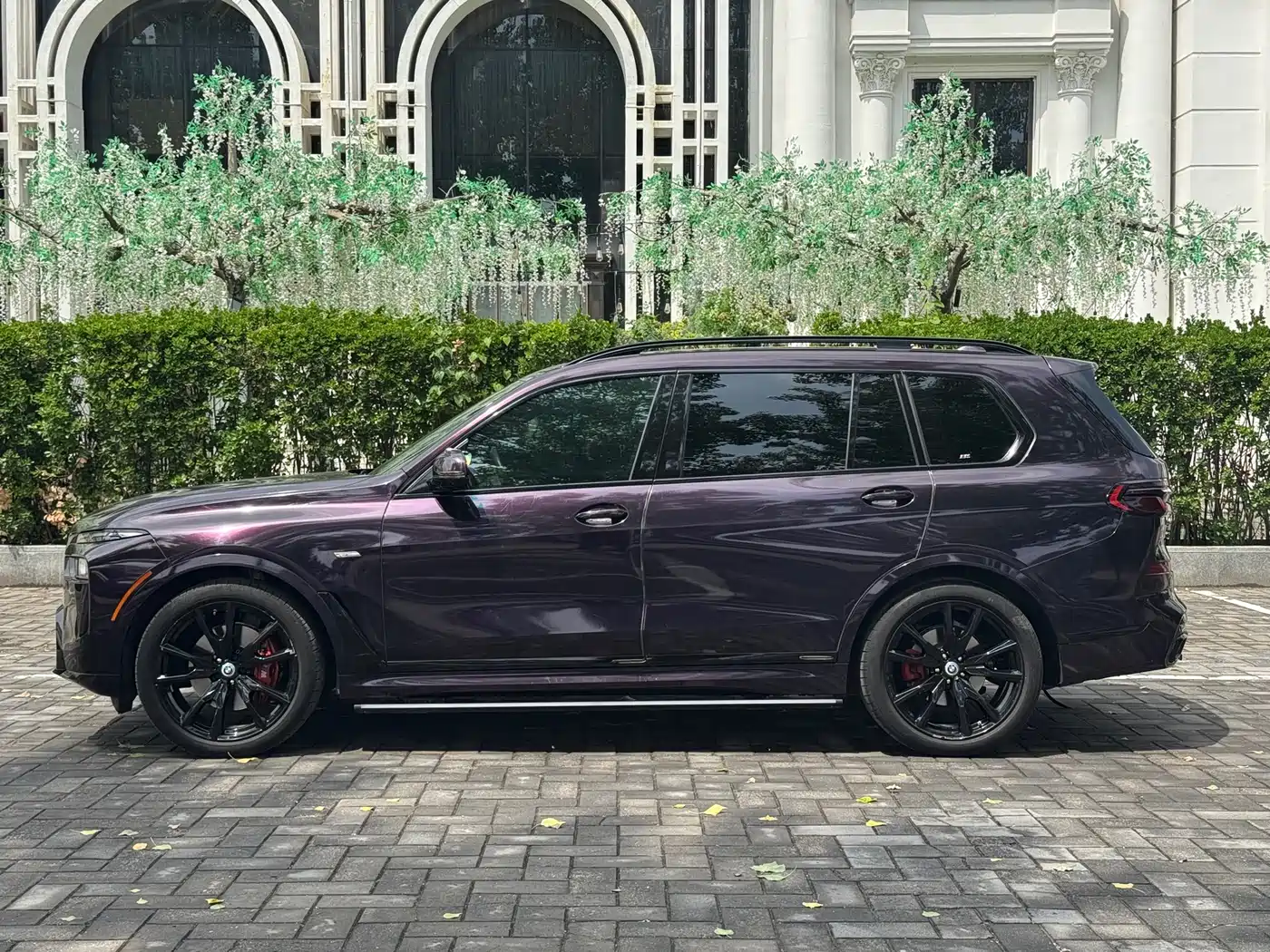 BMW X7 2023 xDrive40i Exclusive M Sport Package фото 13