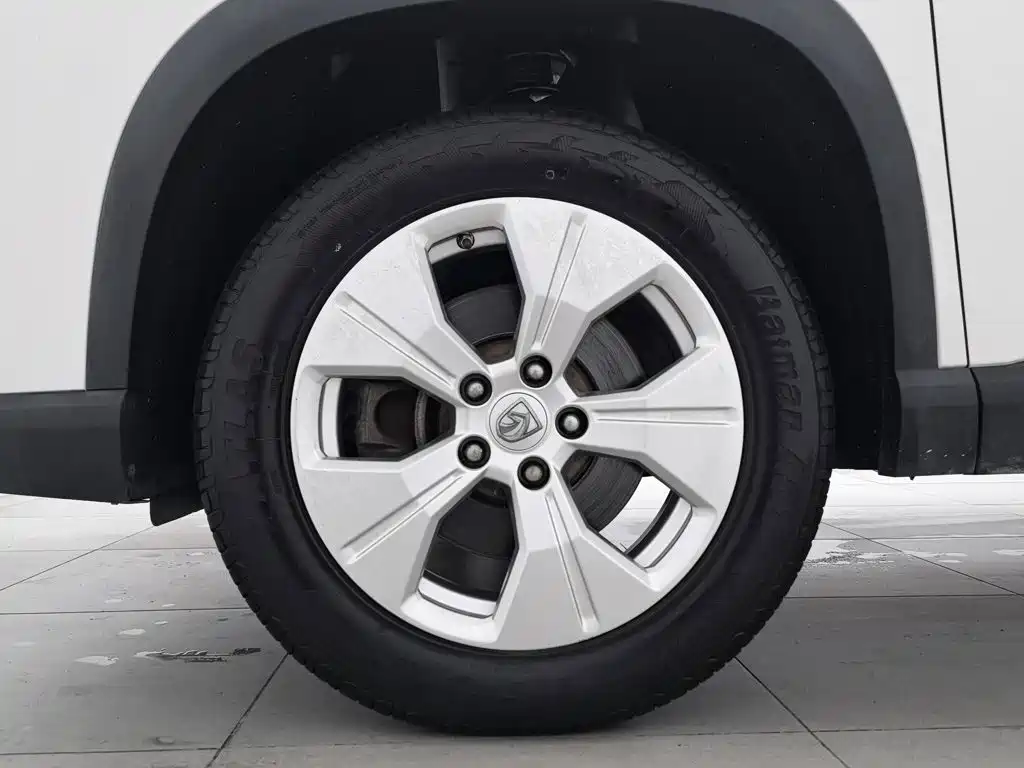 Baojun 530 2020 2020 1.5T Manual Comfort 7-seater