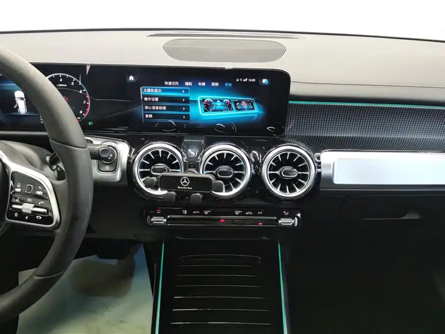 Mercedes-Benz GLB 2022 Facelift GLB 200 Fashion Style фото 13