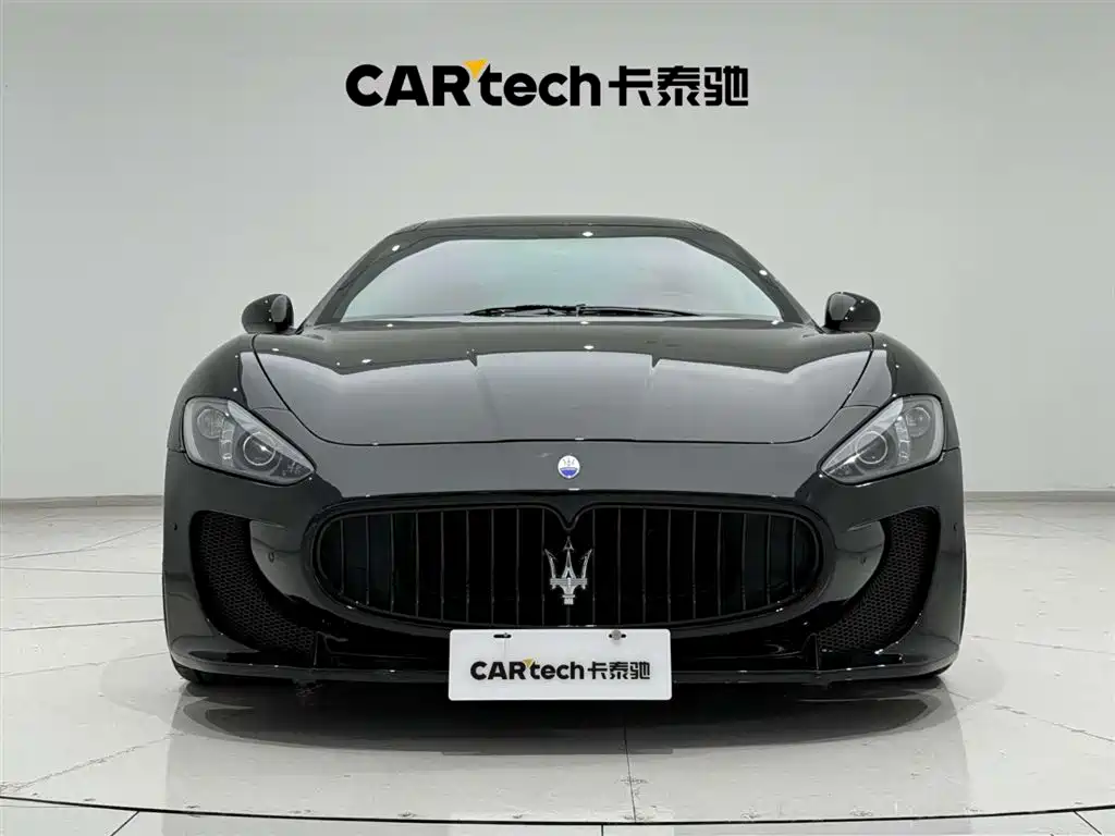 Maserati GranTurismo 2007 4.2L Standard фото 3