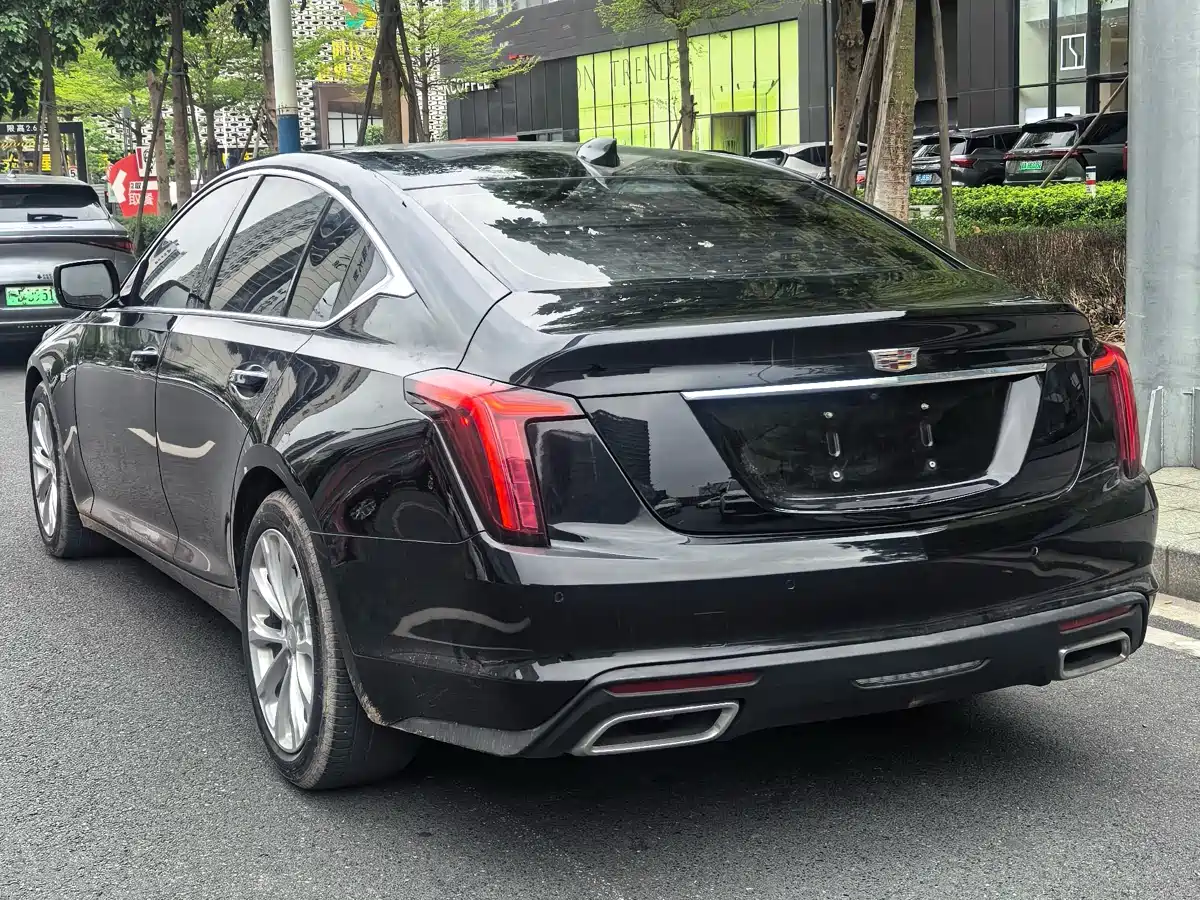 CADILLAC CT5