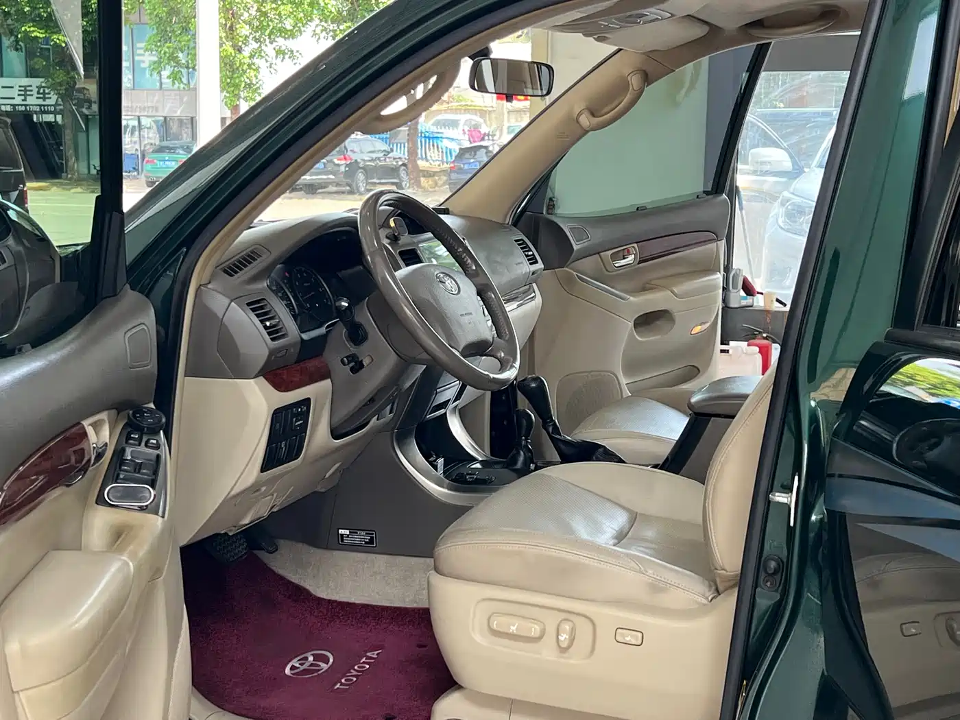 Toyota Prado (Import) 2004 VX 4.0 фото 14