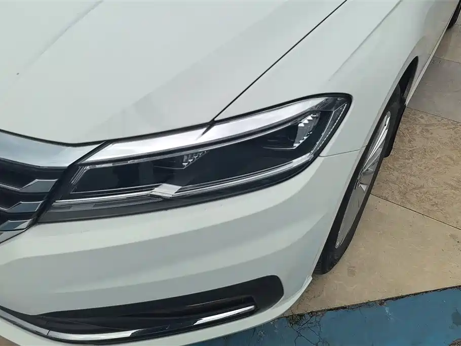 Volkswagen Lavida 2021 1.5L Auto Comfort Edition фото 5