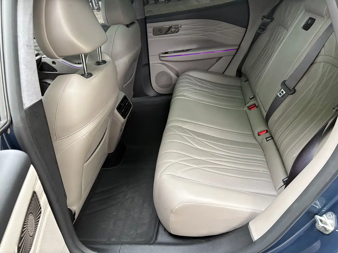 Geely Galaxy Galaxy Xingyao 8 2025 130km EM-P Starship Edition фото 10