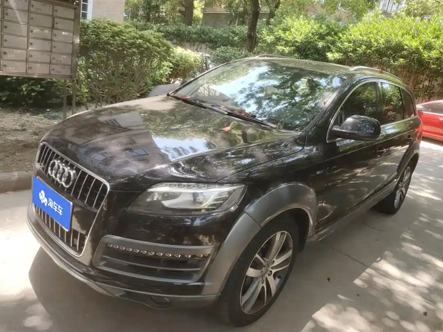 Audi Q7 2015 40 TFSI Classic Edition