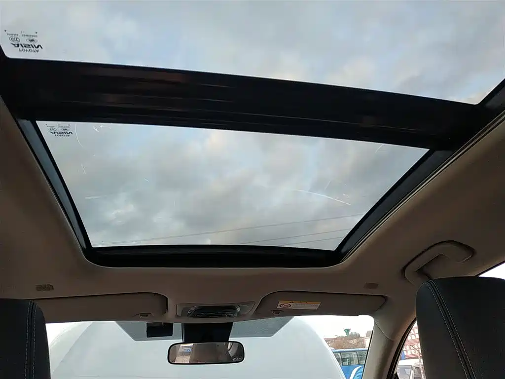 Toyota Corolla Cross 2022 2.0L Flagship Edition фото 15