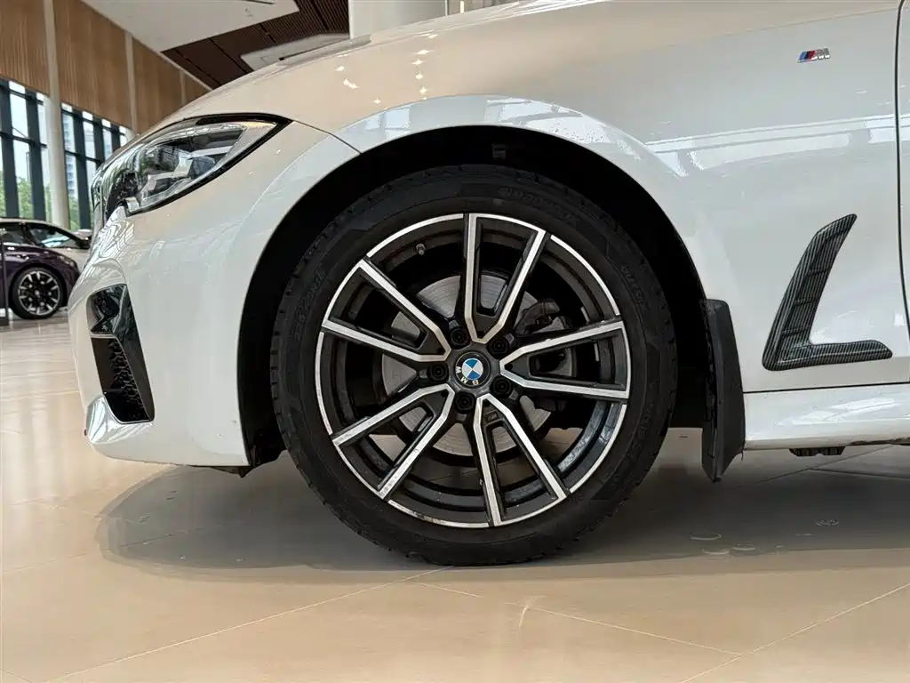 BMW 3 Series 2022 320Li M Sport Package фото 6