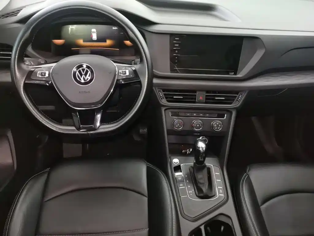 Volkswagen Tharu, миниатюра 10