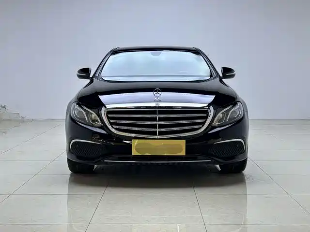 Mercedes-Benz E-Class 2020 E 260 L фото 2