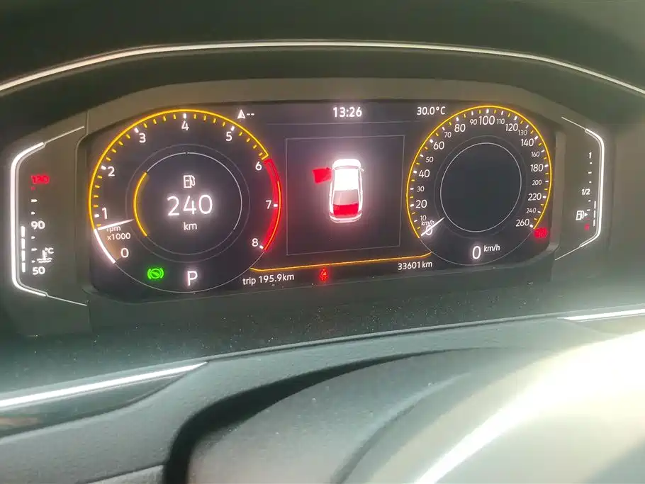 Volkswagen Magotan 2020 330TSI DSG Leading фото 14