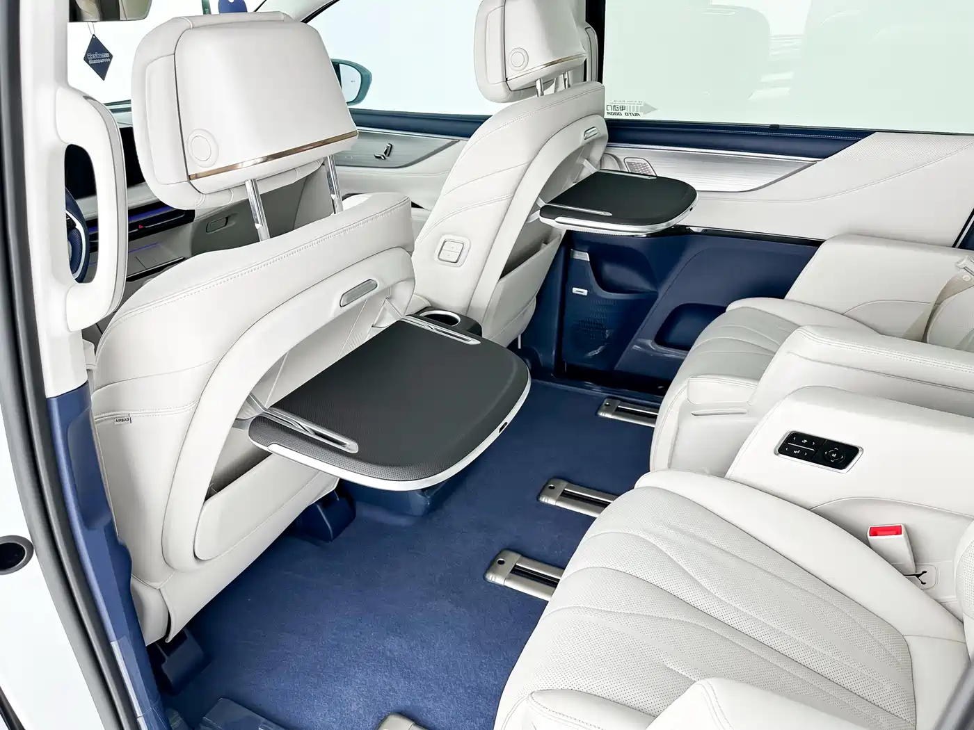 Buick GL8 New Energy 2024 Land Honor Luxury Edition 6-Seater фото 12