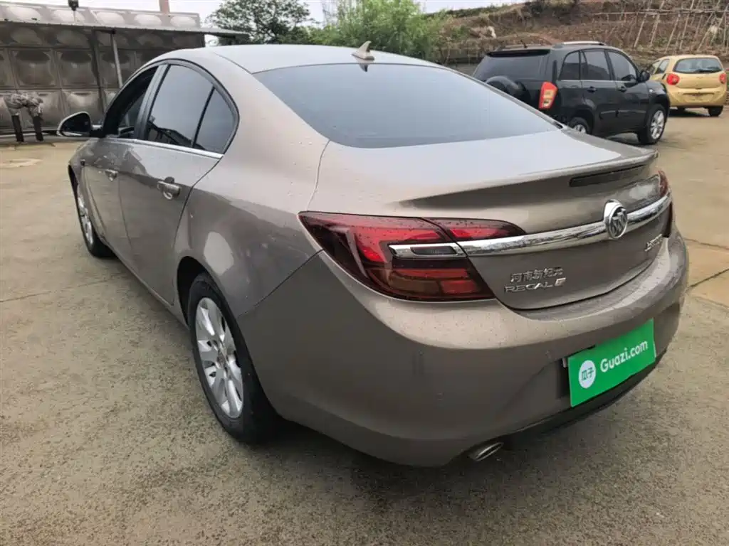 Buick Regal 2015 1.6T Leading Tech Edition фото 5