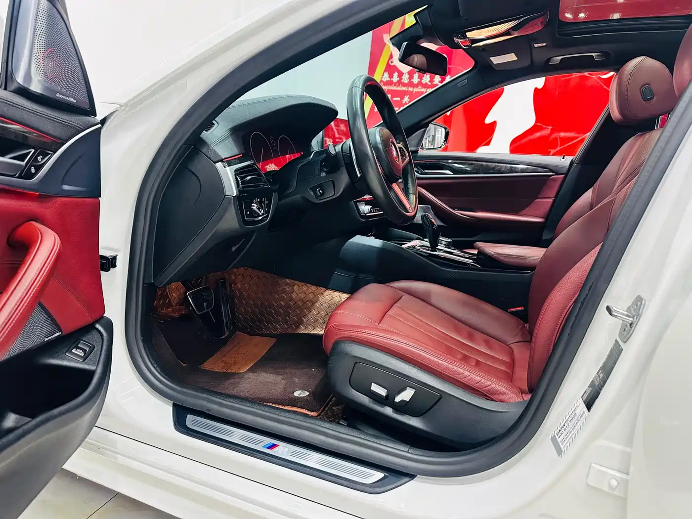 BMW 5 Series 2019 Facelift 530Li Leading M Sport Package фото 6
