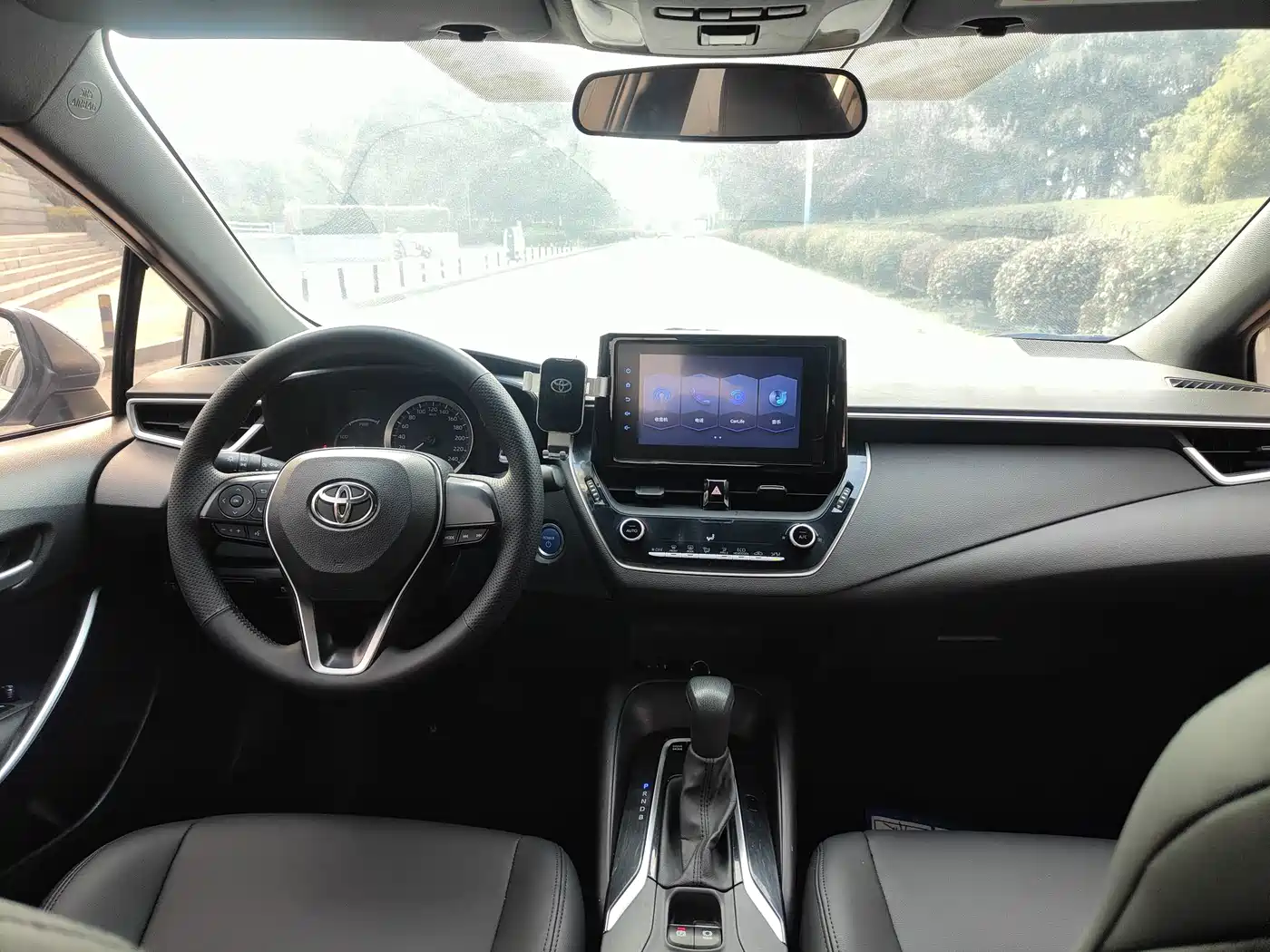 Toyota Levin 2022 Dual Engine 1.8H E-CVT Progressive Edition фото 8