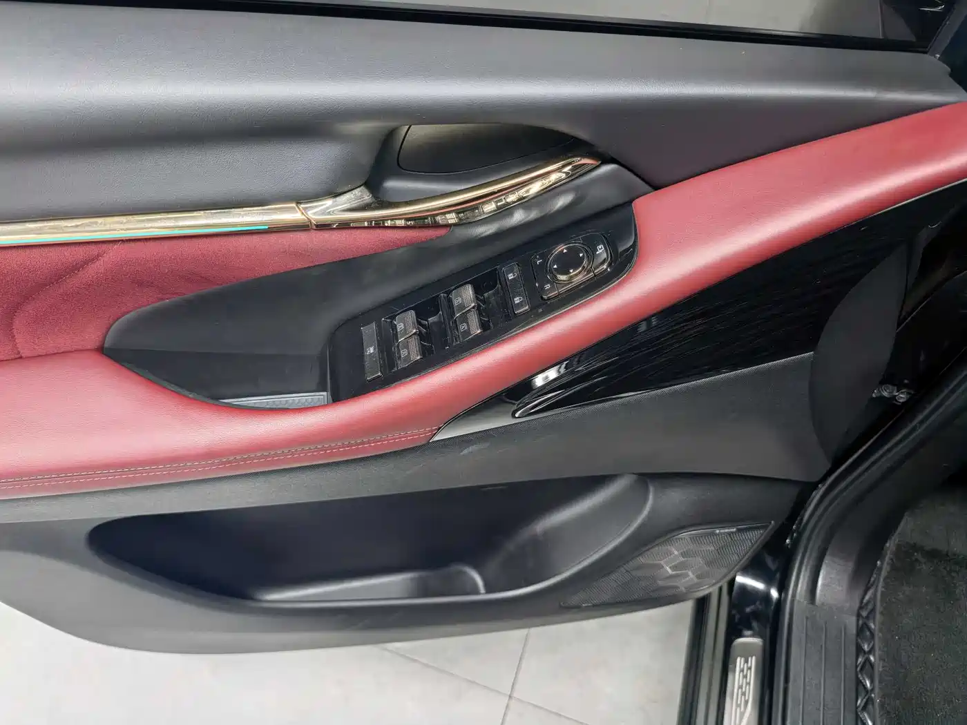 GAC Trumpchi Trumpchi M8 2023 Model Master Series 400T Flagship Edition фото 14