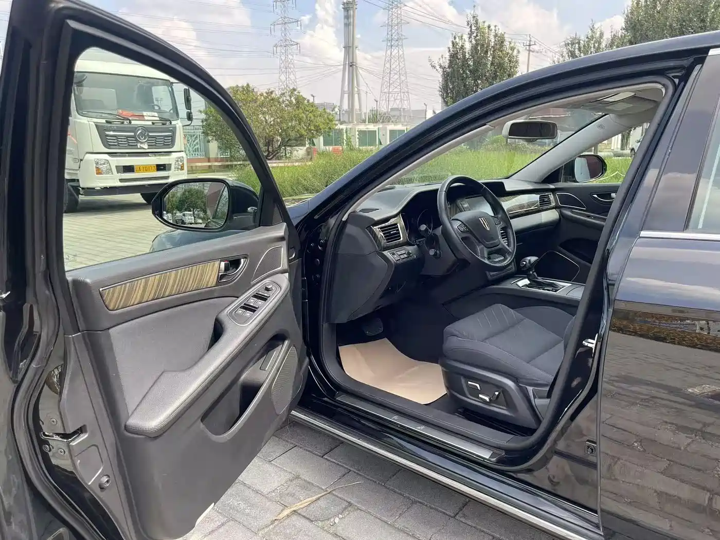 Hongqi H7 2021 2021 1.8T Official Version