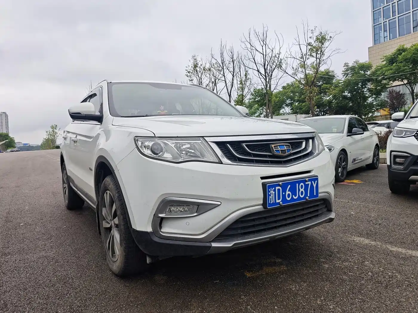 Фото 3 - Geely Boyue