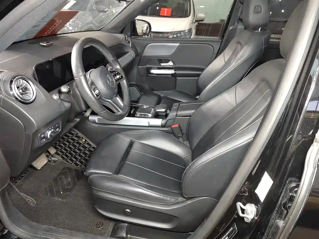 Mercedes-Benz GLB 2021 GLB 200 Dynamic фото 7