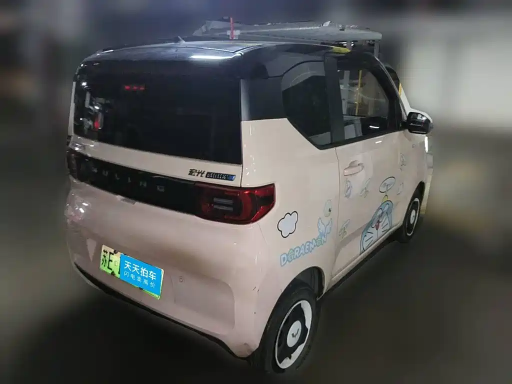 Фото 2 - Wuling Motors Hongguang MINIEV