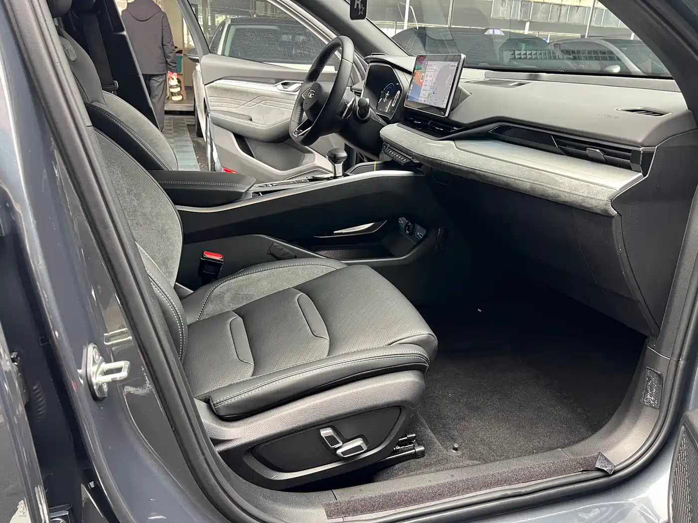 GEELY AUTOMOBILE XINGRUI