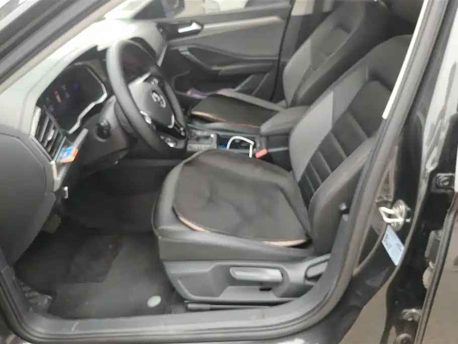 Volkswagen Sagitar 2021 280TSI DSG Surpassing Edition фото 9