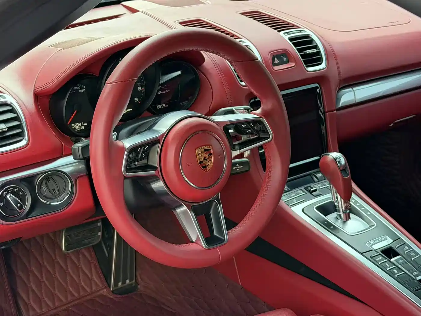 Porsche Boxster 2015 Boxster Style Edition 2.7L фото 4