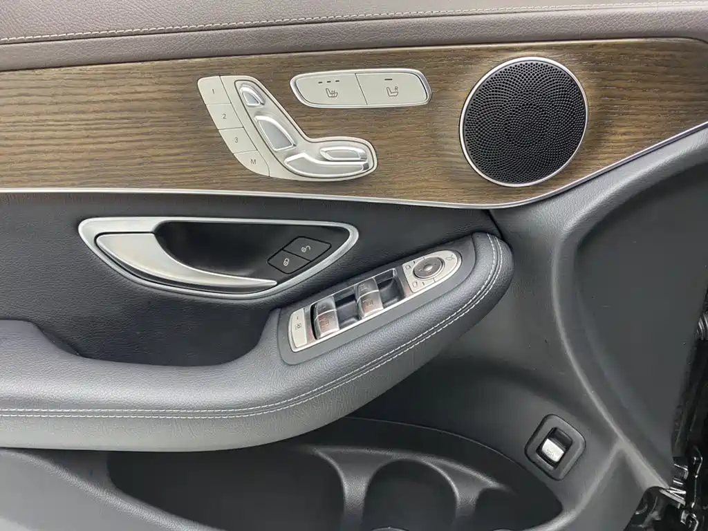 Mercedes-Benz GLC, миниатюра 25